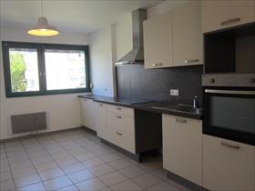 Appartement - LA TOUR DU PIN - LA TOUR DU PIN T4 avec balcon et garage