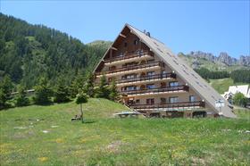Appartement - REALLON STATION - AGREABLE APPARTEMENT  CENTRE STATION
