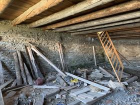 House - LANSLEVILLARD - CHALET DE MONTAGNE INDIVIDUEL 