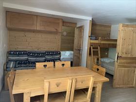 Appartement - LANSLEBOURG - APPARTEMENT AU COEUR DU VILLAGE - 43.49 M²