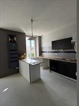 Appartment/Flat - LA TOUR DU PIN - LA TOUR DU PIN T3 