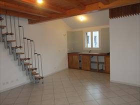 Appartment/Flat - LA TOUR DU PIN - LA TOUR DU PIN T2 indépendant