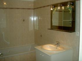 Appartement - LA TOUR DU PIN - LA TOUR DU PIN T3 dans résidence