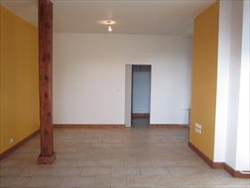 Appartement - LA BATIE MONTGASCON - LA BATIE MONTGASCON T2 rez-de-chaussée avec cour 