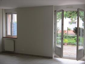 Appartment/Flat - SAINT CLAIR DE LA TOUR - SAINT CLAIR DE LA TOUR Rez-de-jardin