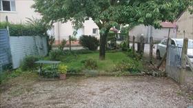 Appartment/Flat - SAINT CLAIR DE LA TOUR - SAINT CLAIR DE LA TOUR Rez-de-jardin