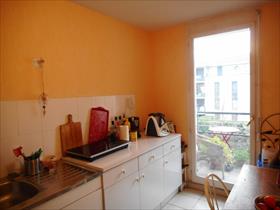 Appartment/Flat - LA TOUR DU PIN - LA TOUR DU PIN T3 dans résidence