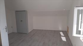 Appartement - ST ANDRE LE GAZ - SAINT ANDRE LE GAZ