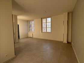 Appartment/Flat - LA TOUR DU PIN - LA TOUR DU PIN T4 centre ville