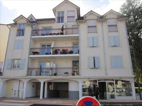 Appartement - LA TOUR DU PIN - LA TOUR DU PIN .Centre ville
