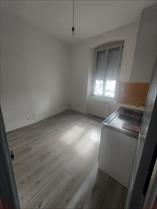 Appartement - LES AVENIERES - Réf. 17 M Appartement centre les Avenières