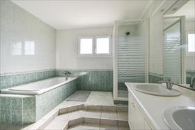 Maison - LA BATIE MONTGASCON - BELLE VILLA LA BATIE MONTGASCON 