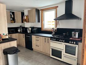 Commerce - Vallouise - LOCAL ARTISANAL - GARAGE